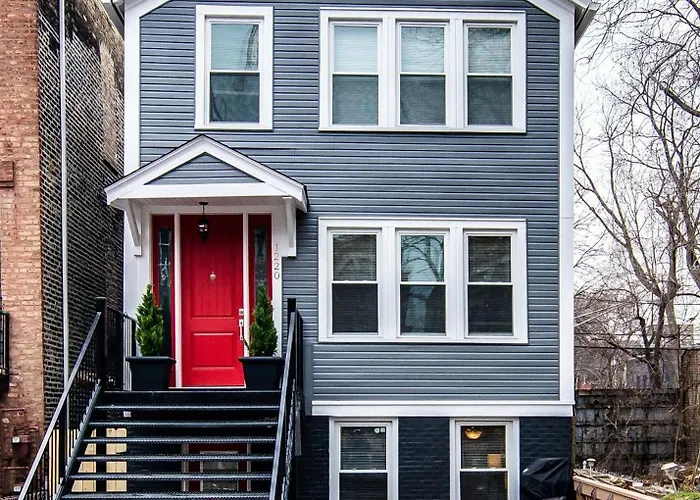 Wicker Park 6bd 4ba, Steps From Cta, Parking Incl